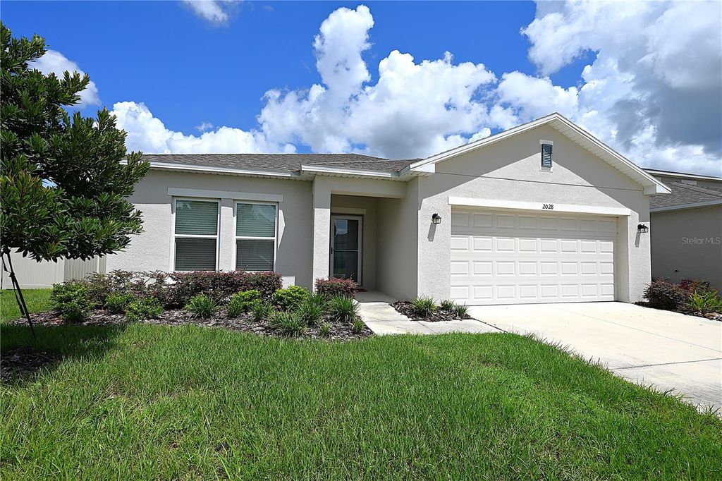 2028 ROSEWOOD CIRCLE, Lakeland, FL 33810