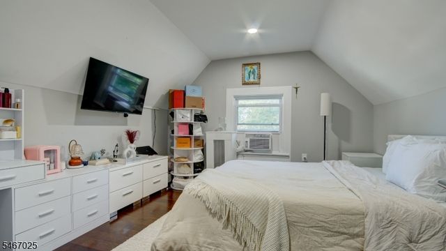 80 N Hill Rd, Woodbridge Twp., NJ 07067