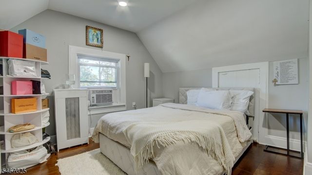 80 N Hill Rd, Woodbridge Twp., NJ 07067