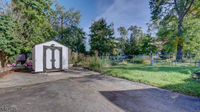 80 N Hill Rd, Woodbridge Twp., NJ 07067