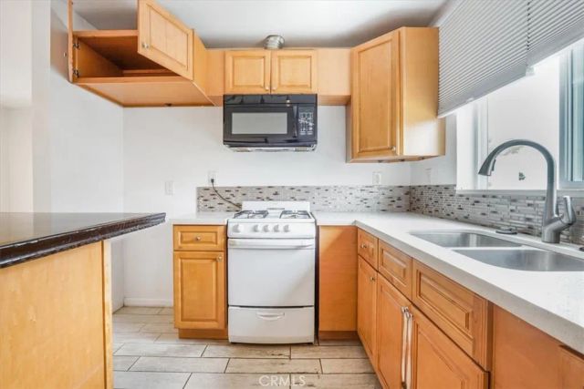 1140 N Louise Drive B, Anaheim, CA 92805