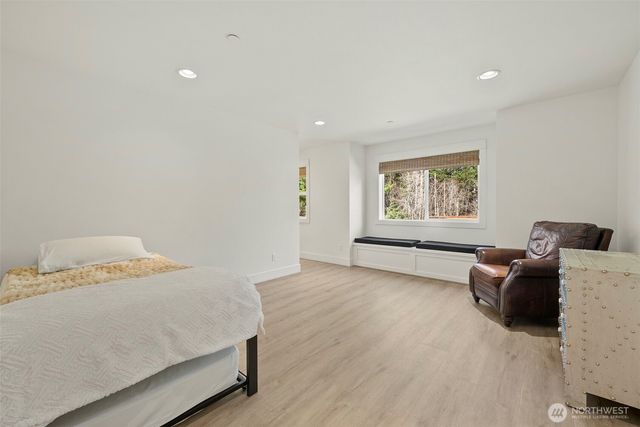 31408 SE Retreat Kanaskat Road, Ravensdale, WA 98051