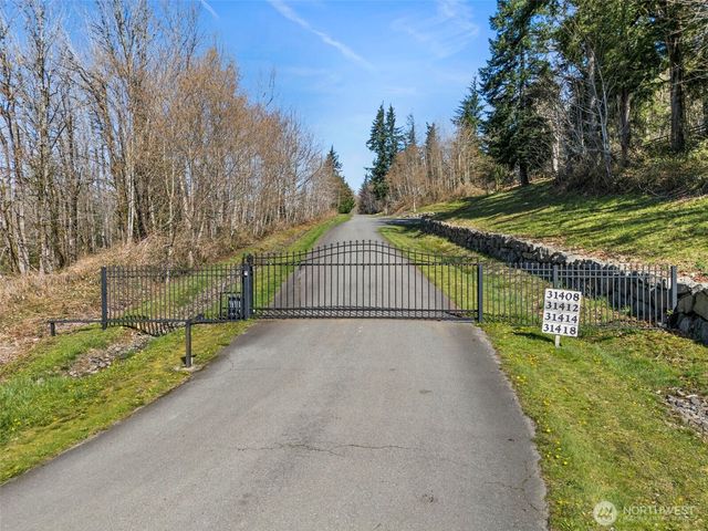 31408 SE Retreat Kanaskat Road, Ravensdale, WA 98051