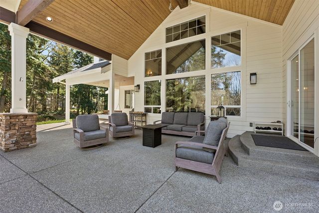 31408 SE Retreat Kanaskat Road, Ravensdale, WA 98051