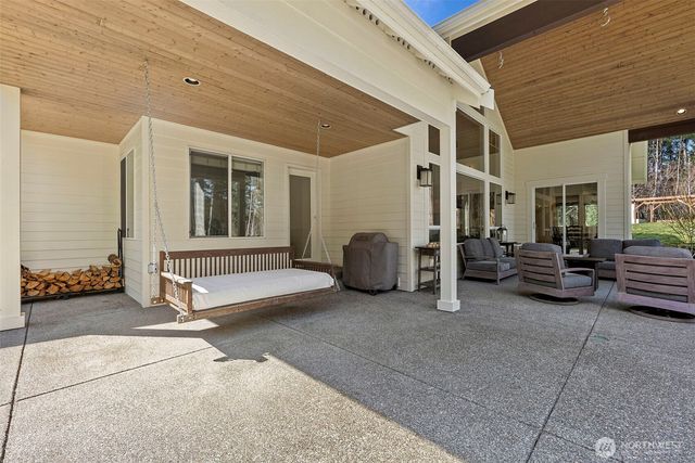 31408 SE Retreat Kanaskat Road, Ravensdale, WA 98051