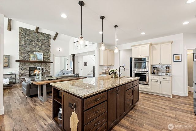 31408 SE Retreat Kanaskat Road, Ravensdale, WA 98051