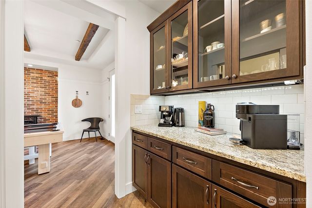 31408 SE Retreat Kanaskat Road, Ravensdale, WA 98051