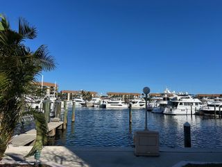 2601 Marina Isle Way 105, Jupiter, FL 33477