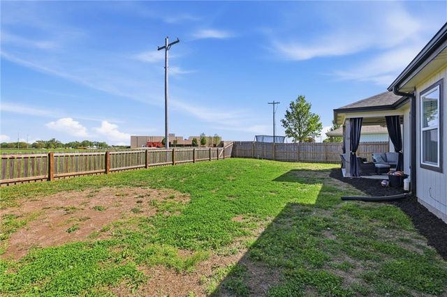 2532 Elm Street, Eudora, KS 66025