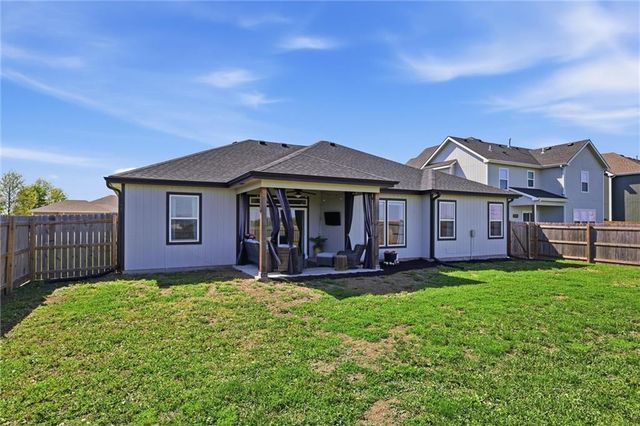 2532 Elm Street, Eudora, KS 66025