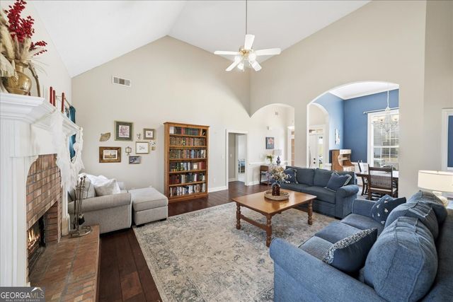 125 Creek Crossing Lane, Temple, GA 30179