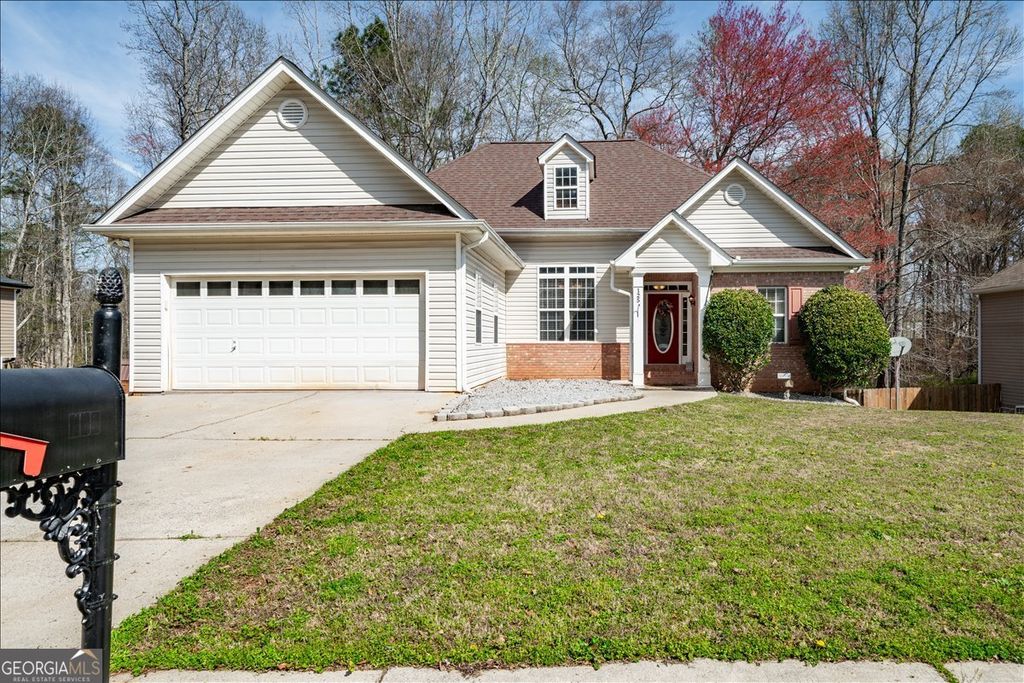 125 Creek Crossing Lane, Temple, GA 30179