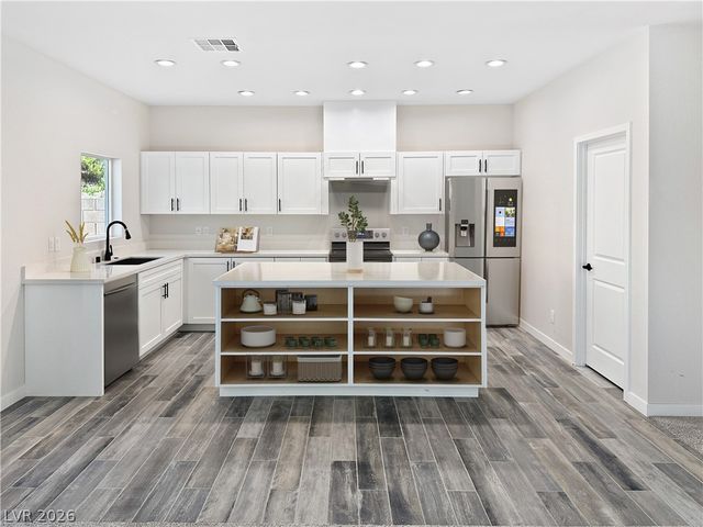 2590 Bonano Court, Las Vegas, NV 89108