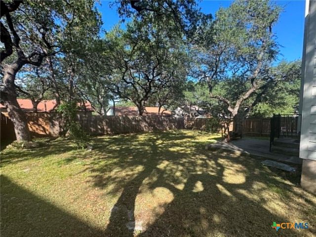 2037 Northview Drive, San Marcos, TX 78666