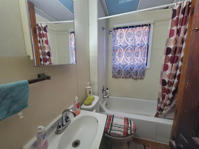 339 N Pine Street, Janesville, WI 53548