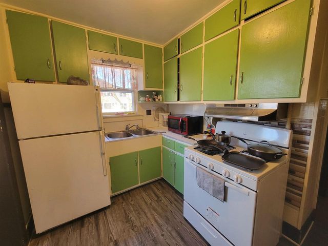 339 N Pine Street, Janesville, WI 53548