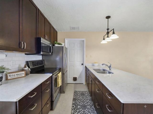12014 Flushing Meadows Drive, Houston, TX 77089