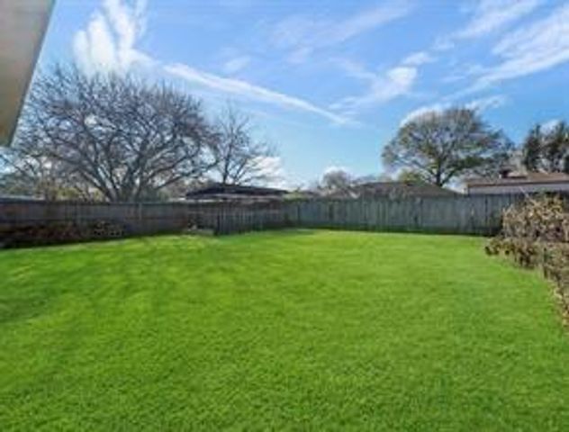 12014 Flushing Meadows Drive, Houston, TX 77089