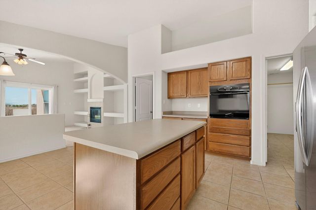 10144 Calle Chulita NW, Albuquerque, NM 87114