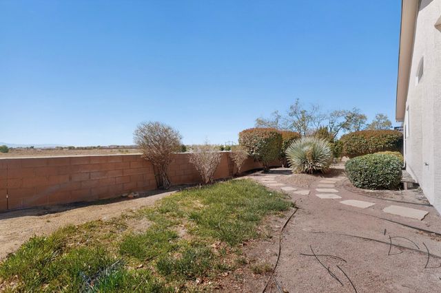 10144 Calle Chulita NW, Albuquerque, NM 87114