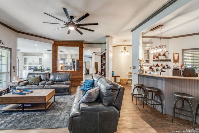 25867 LEWIS RANCH RD, New Braunfels, TX 78132