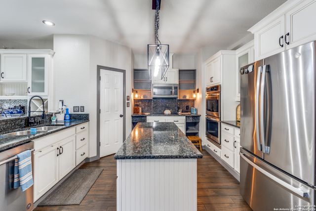 25867 LEWIS RANCH RD, New Braunfels, TX 78132