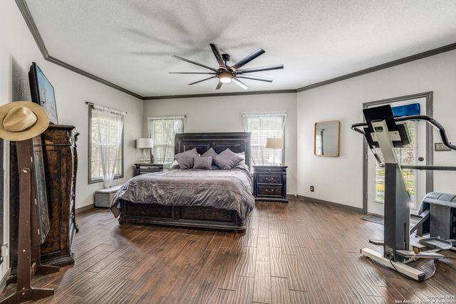 25867 LEWIS RANCH RD, New Braunfels, TX 78132