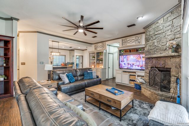 25867 LEWIS RANCH RD, New Braunfels, TX 78132