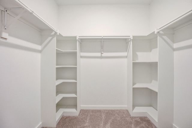 3829 Lands End Court, Granbury, TX 76048