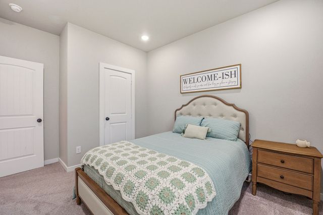 3829 Lands End Court, Granbury, TX 76048