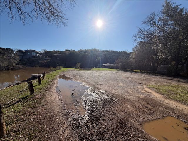 3829 Lands End Court, Granbury, TX 76048