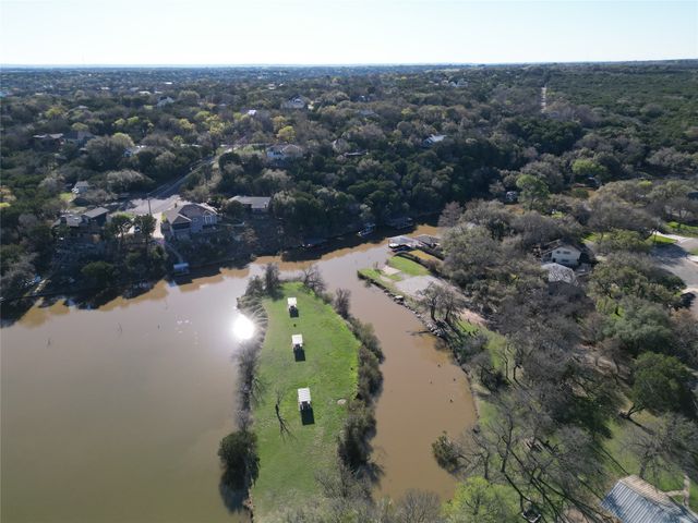 3829 Lands End Court, Granbury, TX 76048