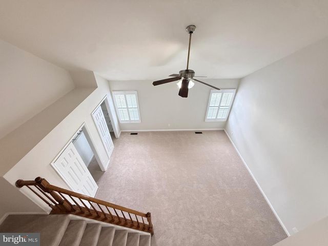 2525 JAMES MADISON CIR, Herndon, VA 20171