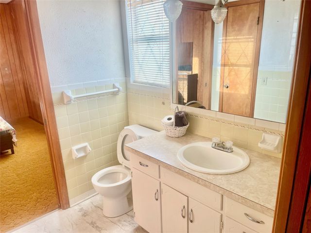 308 N Cotton Belt Avenue, Gustine, TX 76455