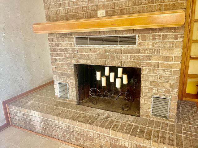 308 N Cotton Belt Avenue, Gustine, TX 76455