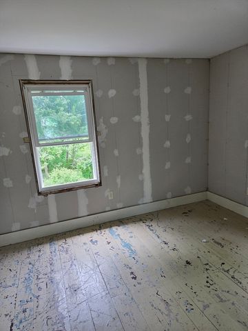 78 Cross Rd, Haverhill, MA 01835