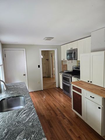 78 Cross Rd, Haverhill, MA 01835