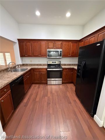 3814 Peugeot Street, Sebring, FL 33872