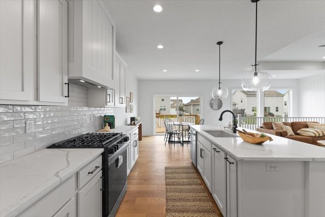 3227 NW 27th Circle, Ankeny, IA 50023