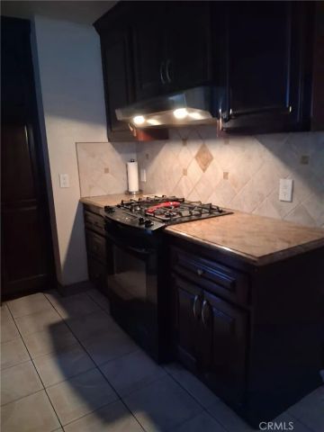 1056 N Fries, Wilmington, CA 90744