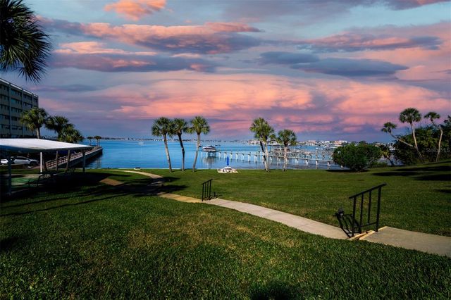 100 BLUFF VIEW DRIVE 604A, Belleair Bluffs, FL 33770