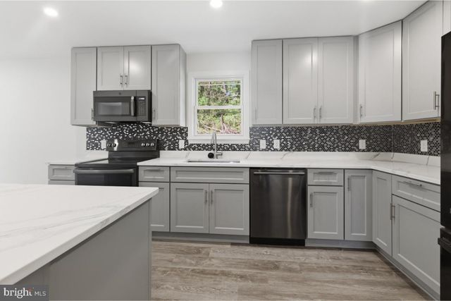 24823 CUTSAIL DR, Damascus, MD 20872
