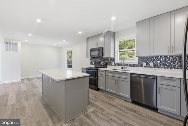 24823 CUTSAIL DR, Damascus, MD 20872