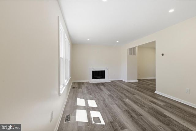 24823 CUTSAIL DR, Damascus, MD 20872