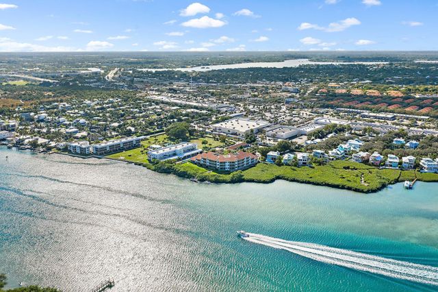 200 Waterway Road 105, Tequesta, FL 33469