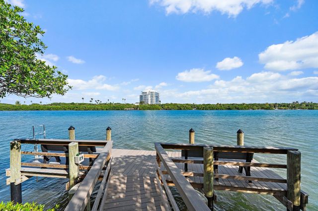 200 Waterway Road 105, Tequesta, FL 33469