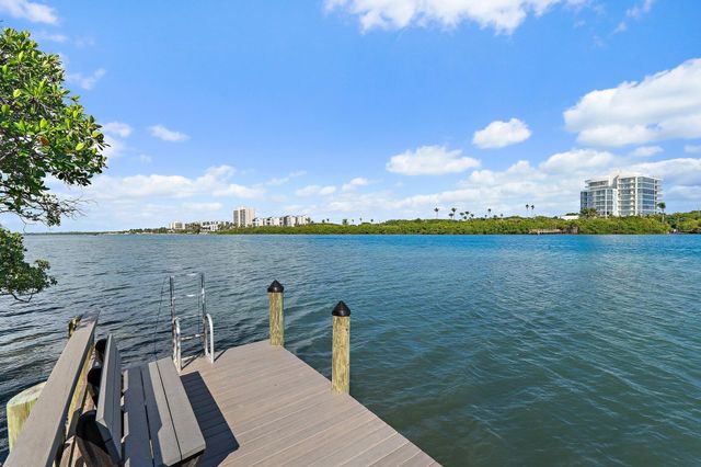 200 Waterway Road 105, Tequesta, FL 33469