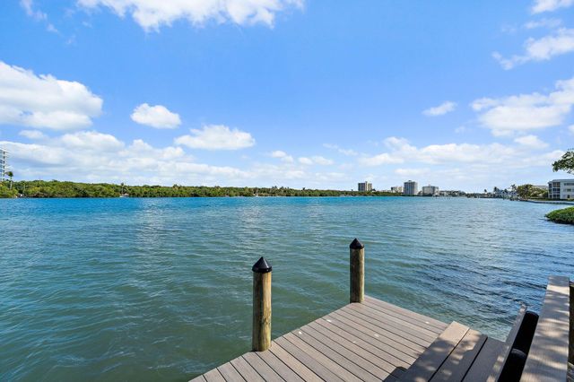 200 Waterway Road 105, Tequesta, FL 33469