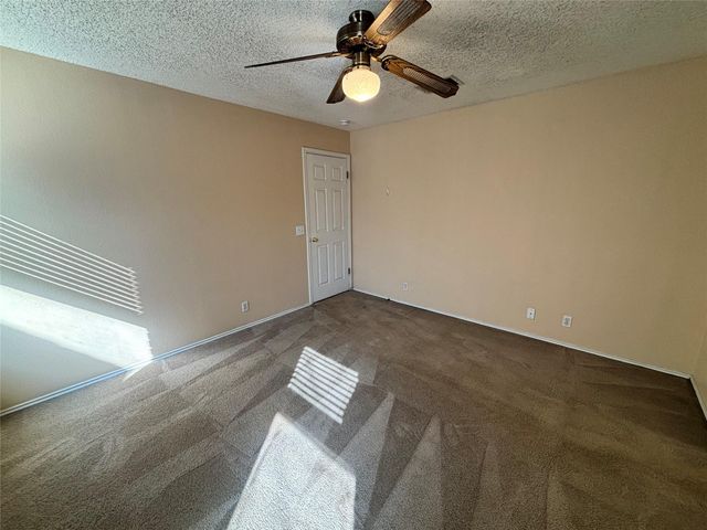 1900 Summer Rain DR, Cedar Park, TX 78613