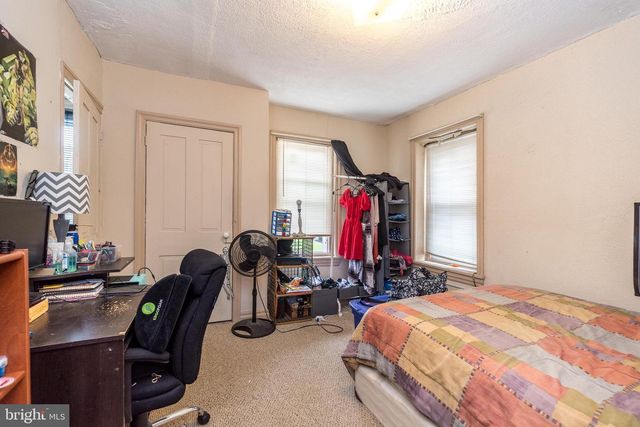 29 N MAIN ST, Richlandtown, PA 18955